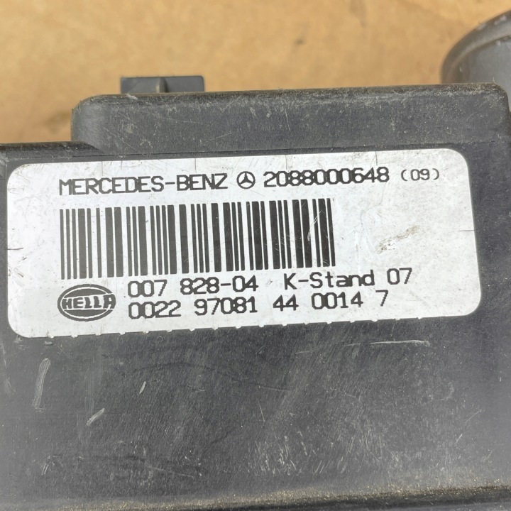Mercedes W208 Pump Kesklukust 2088000648 7