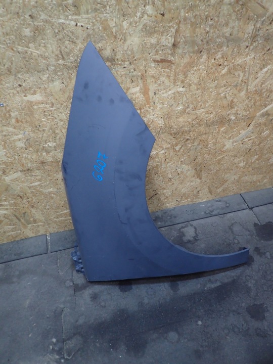 FENDER FRONT RIGHT PEUGEOT 5008 AND 1