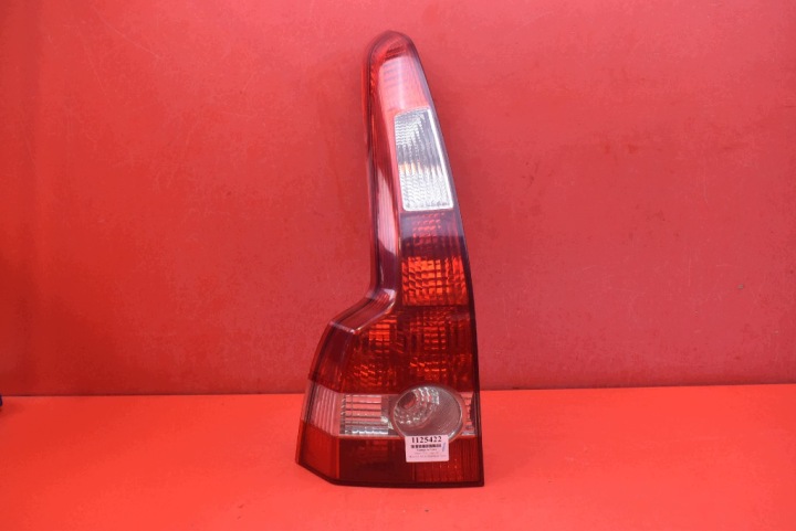Licht links heck hinten 30678745 VOLVO V50 1 und KOMBI 03-11