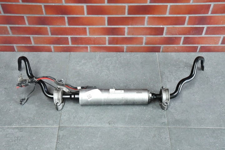 AKTYWNY STABILIZATOR vorne vorne DYNAMIC BMW X5 G05 X6 G06 X7 G07