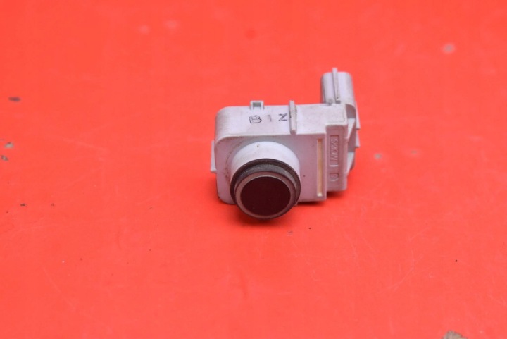 snímač parkovania zadok PDC 95720-A6000 HYUNDAI I30 2 II GD 12-15