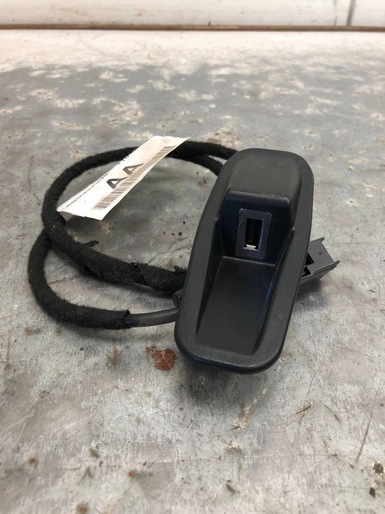 Adaptateur ZLACZE USB FORD MONDEO MK4 LIFT AS7T-14D202-AA