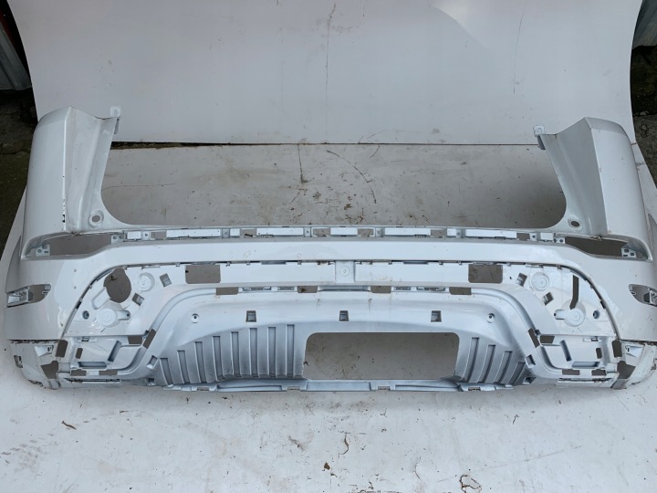 nárazník záď zadní RANGE ROVER EVOQUE II