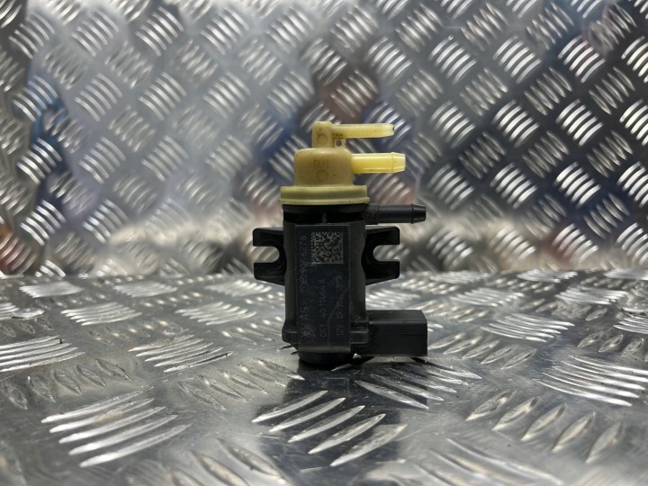 solenoid valve vacual SKODA FABIA 2 1K0906627B