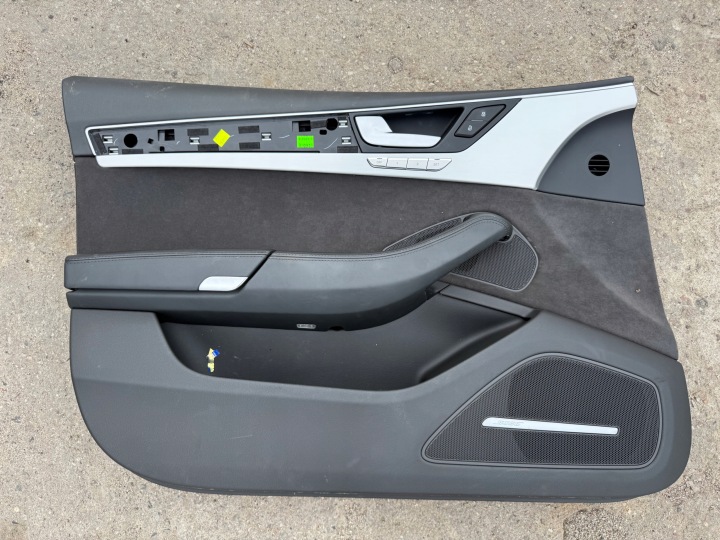 AUDI A8 D4 LIFT Laterale / lato PORTA Portiera PANNELLO PORTA PORTIERA ALCANTARA sinistra Anteriore BOSE