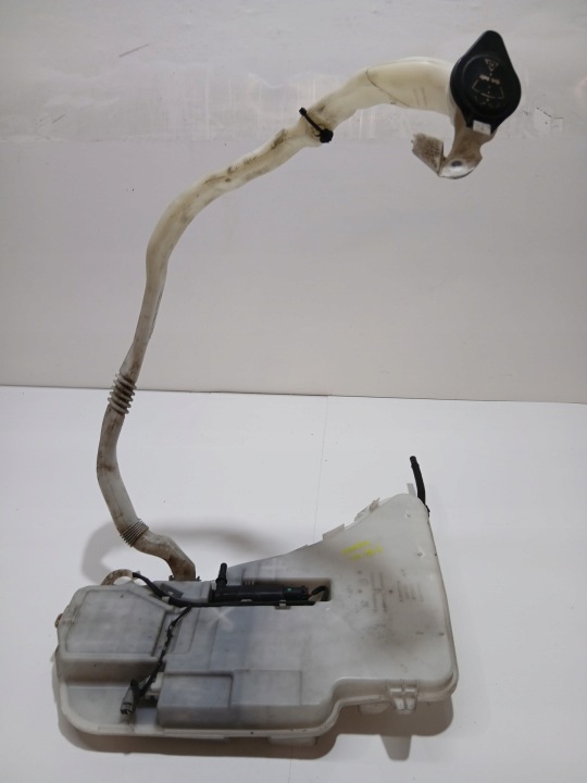 nadrzka ostrekovacov BMW F10 OE XENON 8050439 (0006560)