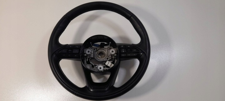 Toyota Yaris XP21 / Yaris Cross steering wheel, skorzana 6436038 (L307)