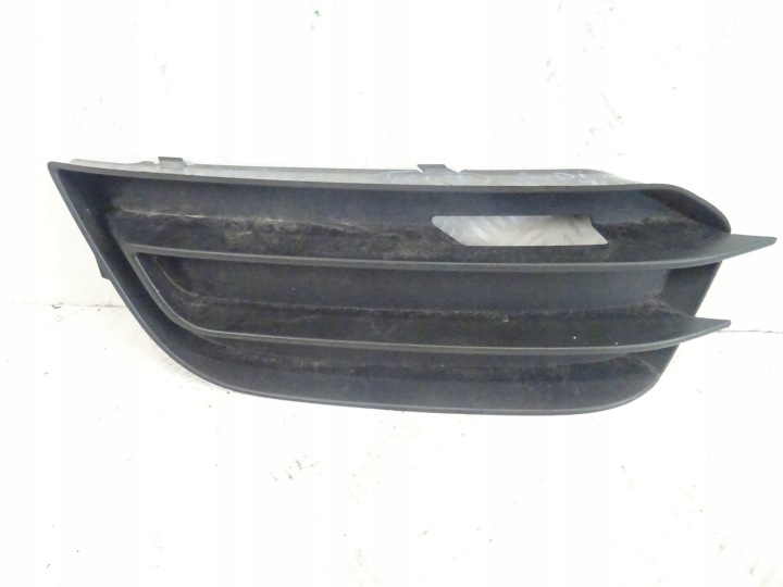 grid of a bumper left front AUDI A1 8X 8X0807681