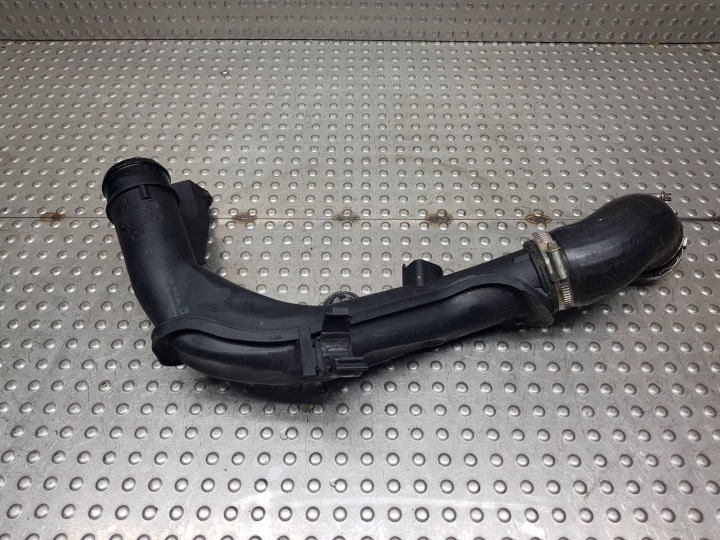 hose wiring of the intercooler 5N0145770A VW PASSAT B6 A3 8P GOLF VI EOS 2.0 TDI