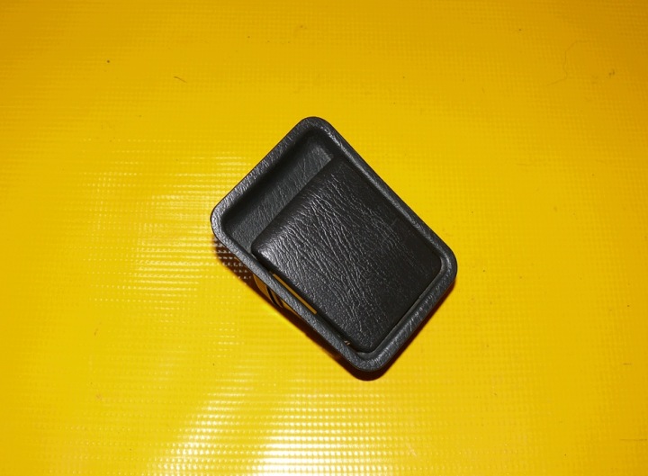 Aschenbecher heck ROVER 400 45 MG ZS 180 99-05r.