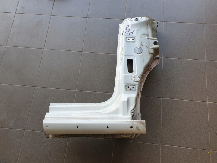 Garniture moulure montant Jupe Longeron CITROEN C3 III 2016- Droite