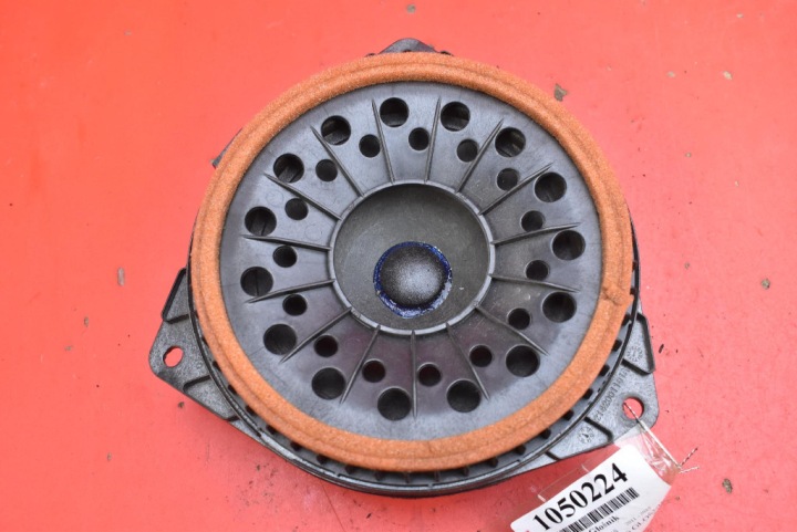 Altoparlante JBL Destra posteriore 861600WV60 TOYOTA PRIUS 3 III XW30 LIFT 11-15