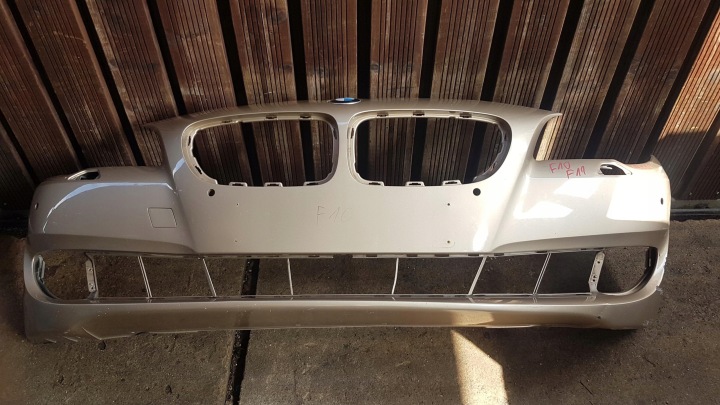 Frontstoßstange BMW SERIA 5 F10 F11 IMPERIAL BLAU