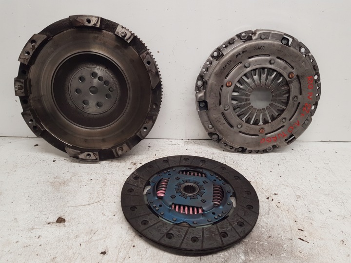 KIA RIO IV LIFT KIA STONIC LIFT 1,0 T-GDI clutch complete G3LE 2022R