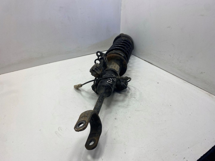 Serie di ammortizzatori BMW 7 2011 sulla destra anteriore 6796926 11