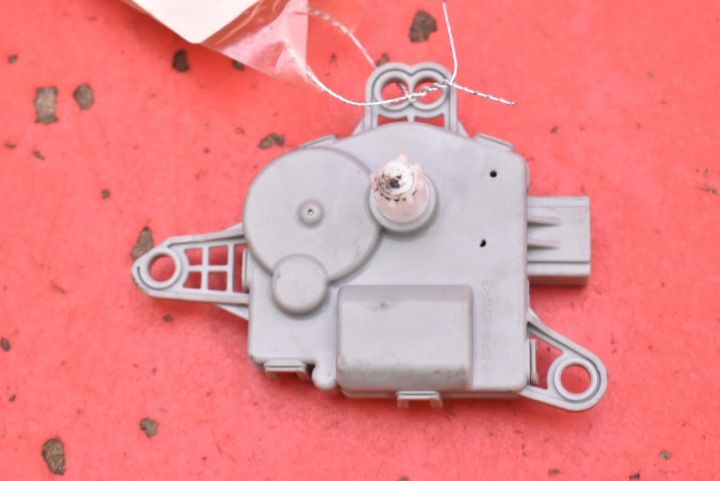 mini motor of the heating EA1F1-DN8AB02 KIA SPORTAGE 5 V 1.6 T-GDI 150 KM 21-25