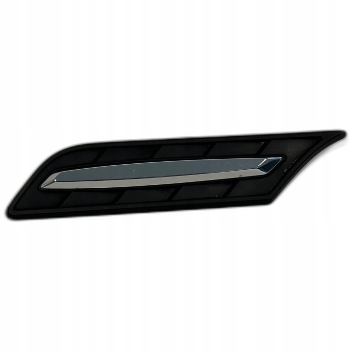Suzuki Vitara moulding of a fender 72621-54P0