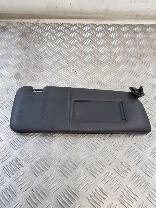 Kryt PRZECIWSLONECZNA Clona cierny koža pravý BME E46 COMPACT LIFT