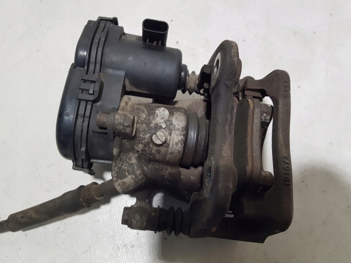 elektrický třmen levý záď MERCEDES SLK SLC R172 W172 A1724230798