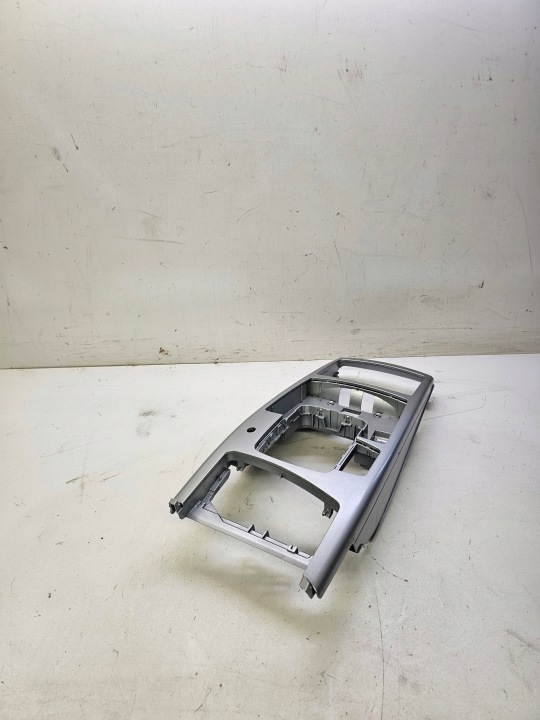 PANEL TUNEL Boîte MMI AUDI A6 C6 4F1864261S