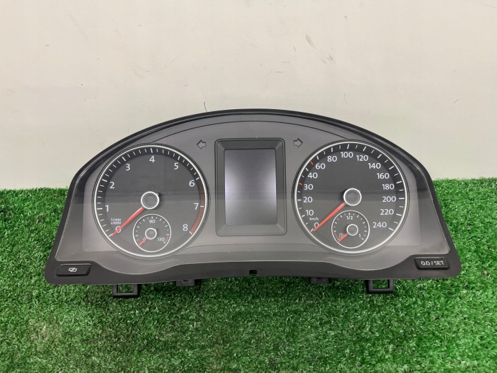 dials dials VOLKSWAGEN GOLF 5 plus 5M0920860A
