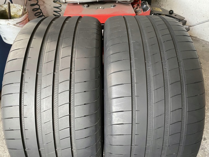 2 pneumatici, gomme estive Goodyear Eagle F1 Asymmetric 3 275/40R18 rant ochronny 6mm