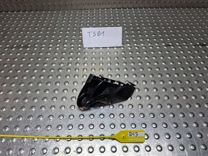 Suppporto montaggio paraurti posteriore sinistra TOYOTA C-HR 16- 52563-F4010