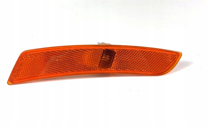 Chevrolet Camaro obrysowka right front light front 2016-24