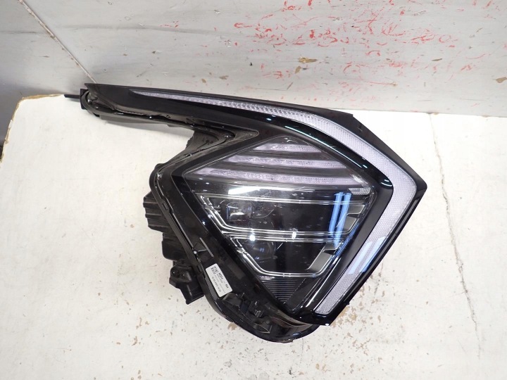 light front front right KIA SPORTAGE V 2022- FULL LED 92102-R2100