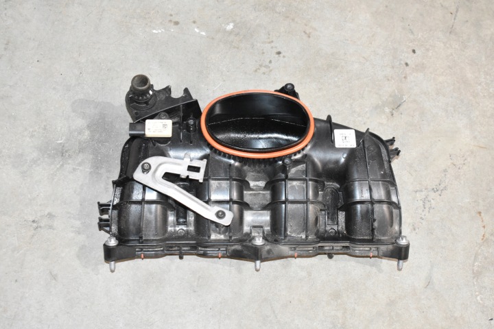 IDEALNY intake manifold MERCEDES W177 1
