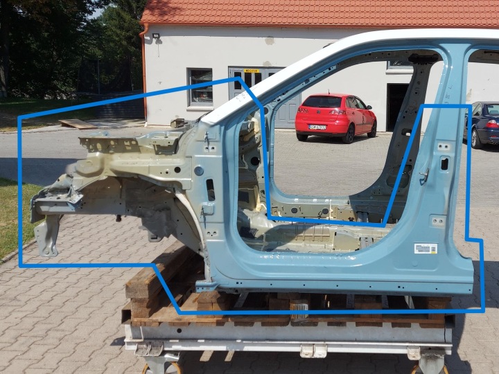 Citroen C3 IV 4 2025 1.2 THP HN09 negyed sárvédő merevítő bal eleje Oszlop