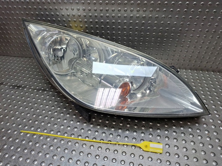 light front right MITSUBISHI COLT CZ 03-09 EU 0301208202