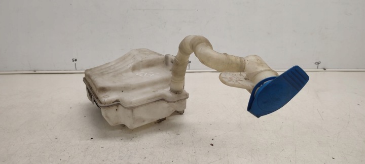 Behälter Spritzdüse VW Golf VI 1,6 TDI
