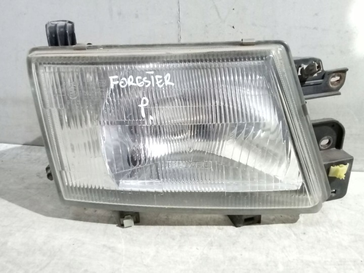Subaru Forester und 1 Licht rechts vorne vorne EU