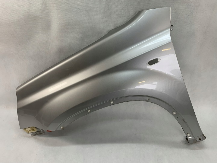 Kotflügel links Nissan X-Trail T31 07-14r x trail 12.25
