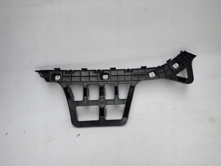 KIA CEED III KOMBI 18- Suppporto montaggio paraurti sinistra posteriore 86613-J7300