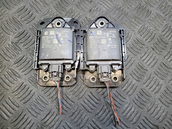 snimač MARTWEGO POLA desni 284K05SA0A NISSAN LEAF II ZE1