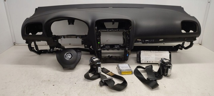 dashboard console airbags tension belts original VW Golf VI 1,2 TSI