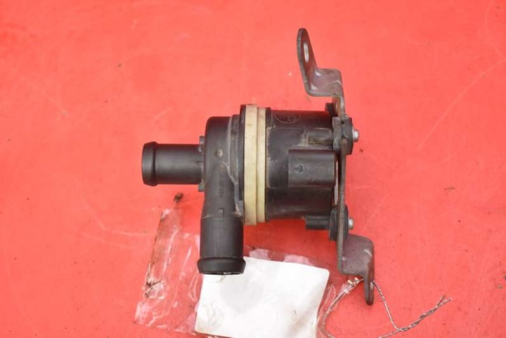 Pompa Pompa circolazione d’acqua 55588581 OPEL ASTRA 5 V K 1.6 TURBO 15-20