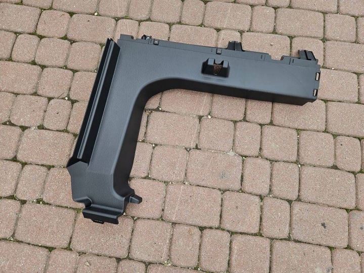 poklopač zaštita prtljažnika kanapy Toyota Camry VIII XV70 64271-33120