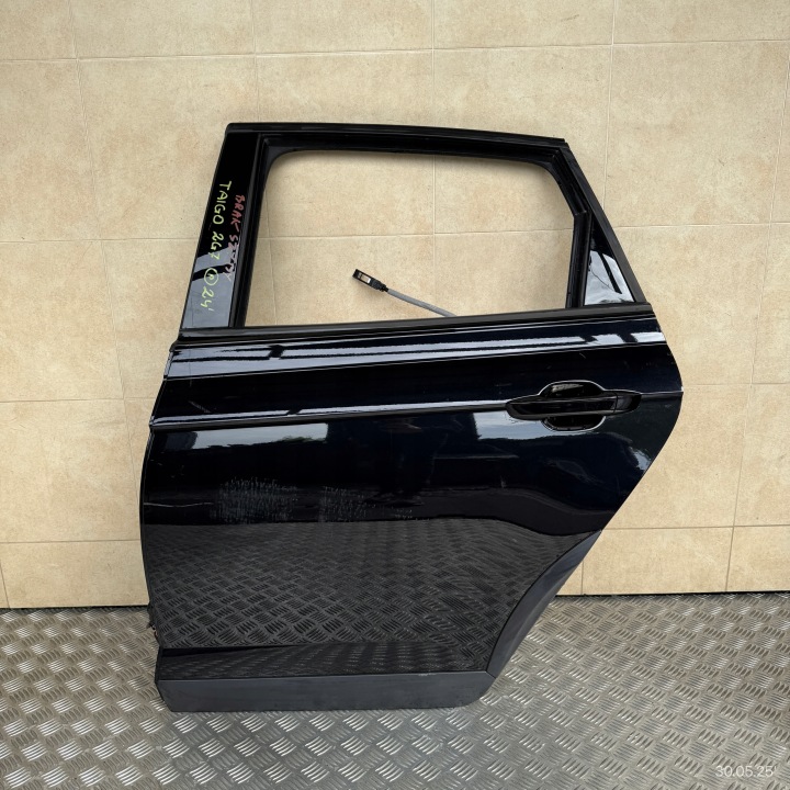 Tür komplet hinten links VW VOLKSWAGEN TAIGO 2G7 2024 ROK nicht Fenster