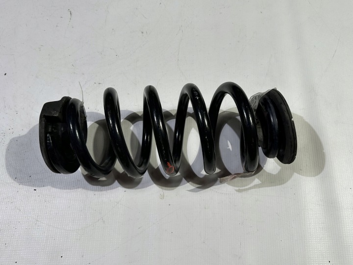 spring rear part rear right left Ford Explorer 2020+