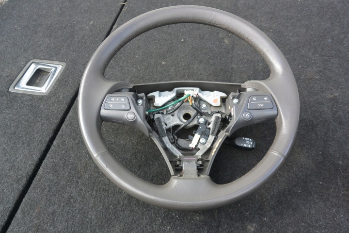 volant kůže MULTIFUNKCYJNA LEXUS GS III 450H