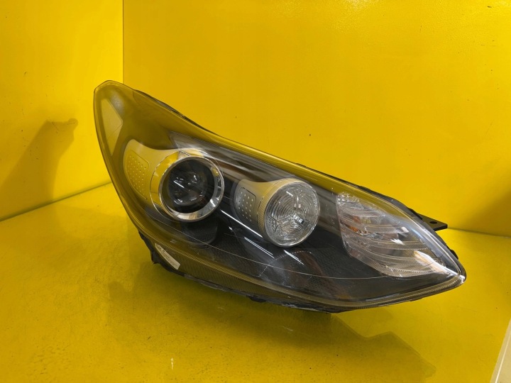 Feux phare Droit KIA SPORTAGE 4 IV 15+ Lentille ZWYKLA + LED 92102-F1010
