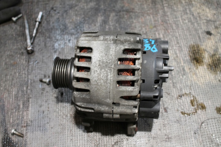 3486. Alternateur VW T6 03N903023B