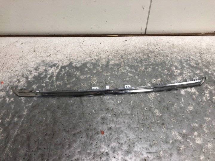 lišta CHROM GRILLA FORD MONDEO MK5 DS73-8150-K