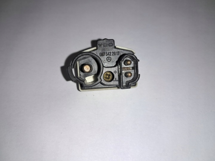 IMPULSATOR TEMPOMATU MERCEDES W124 W201 0075422917
