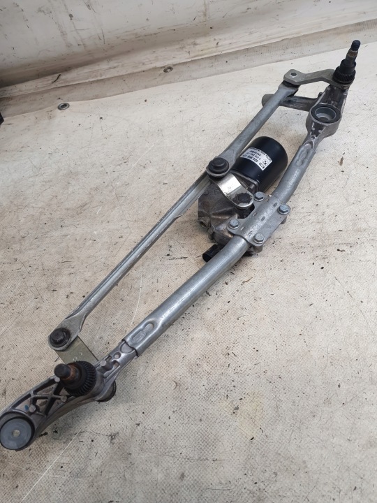 mehanizam brisača prednji dio 6978263-01 BMW E91 06r. EU