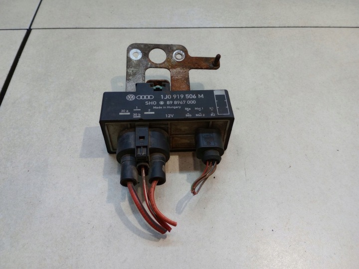 Bedienteil WENTYLATOROW SKODA FABIA und 1.4 16V 1J0919506M