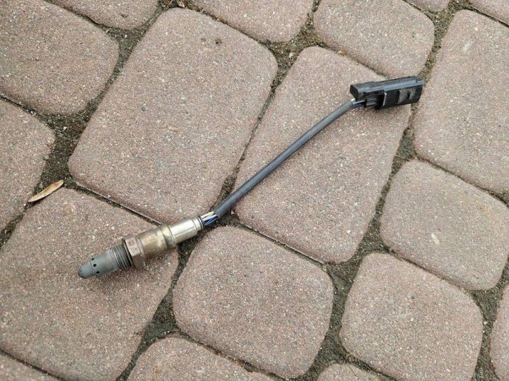 Sonda lambda 1.2THP Corsa F Peugeot 208 2008 3008 Opel Mokka B 9831748480
